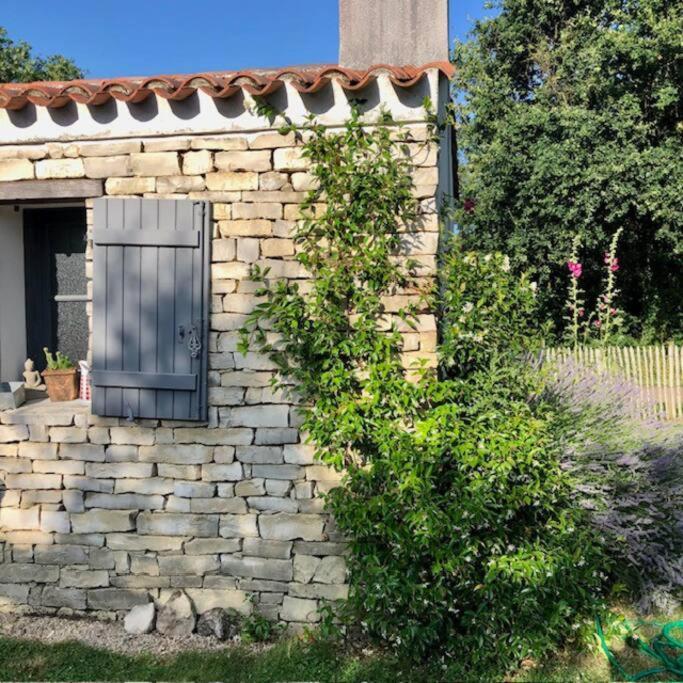 Maison Vendeenne A 5 Min Du Bord De Mer Saint-Hilaire-la-Forêt Kültér fotó