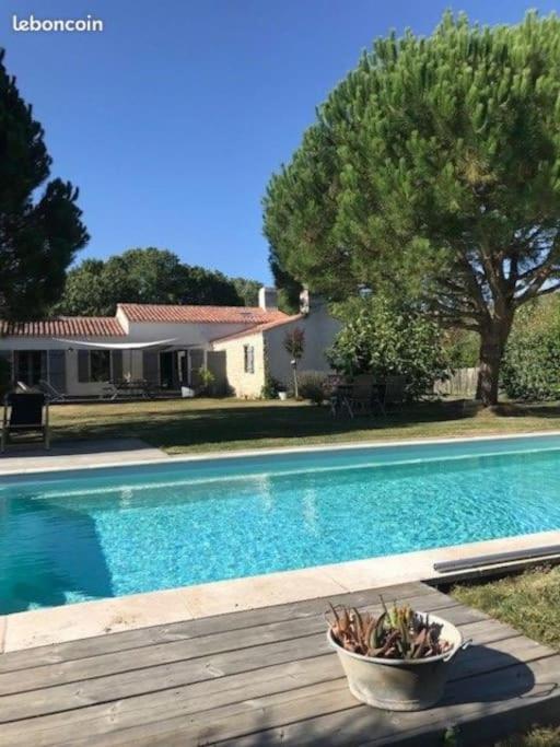 Maison Vendeenne A 5 Min Du Bord De Mer Saint-Hilaire-la-Forêt Kültér fotó