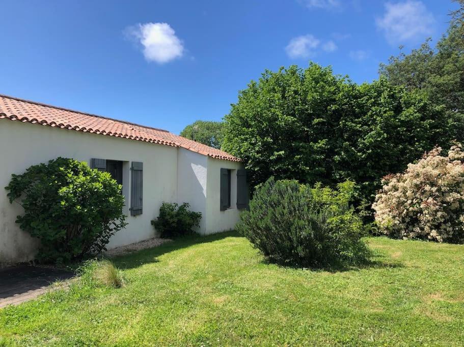 Maison Vendeenne A 5 Min Du Bord De Mer Saint-Hilaire-la-Forêt Kültér fotó